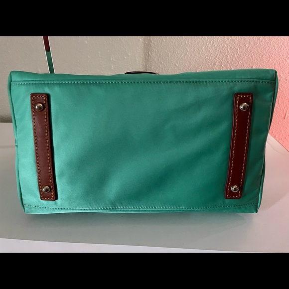 Dooney & Bourke in Green - Picture 5 of 8